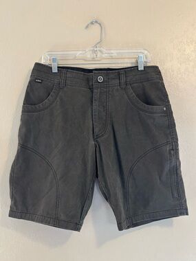 Kuhl men’s RAMBLR shorts sz 32